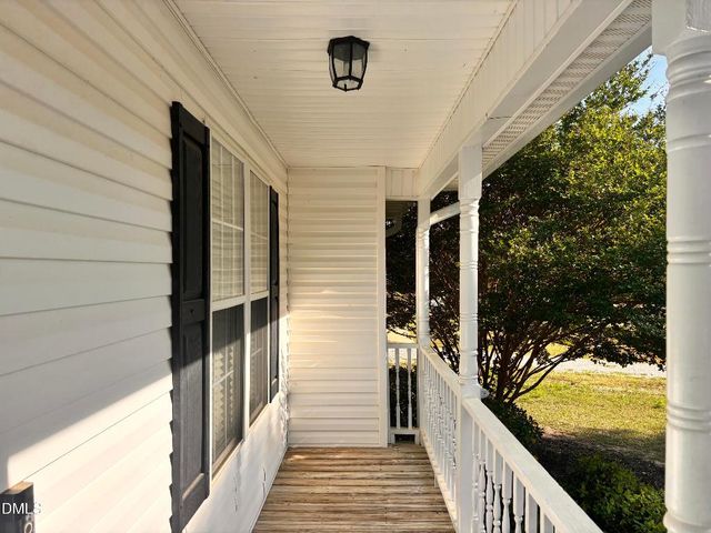 115 Sommerset Drive, Clayton, NC 27520