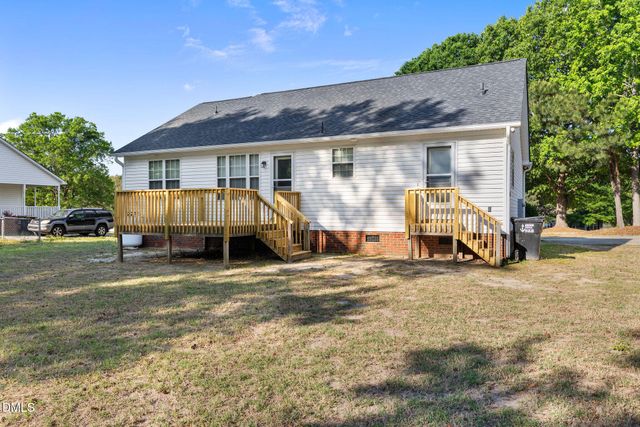 115 Sommerset Drive, Clayton, NC 27520
