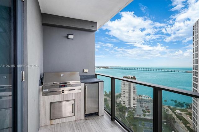 1451 Brickell Ave 2204, Miami, FL 33131