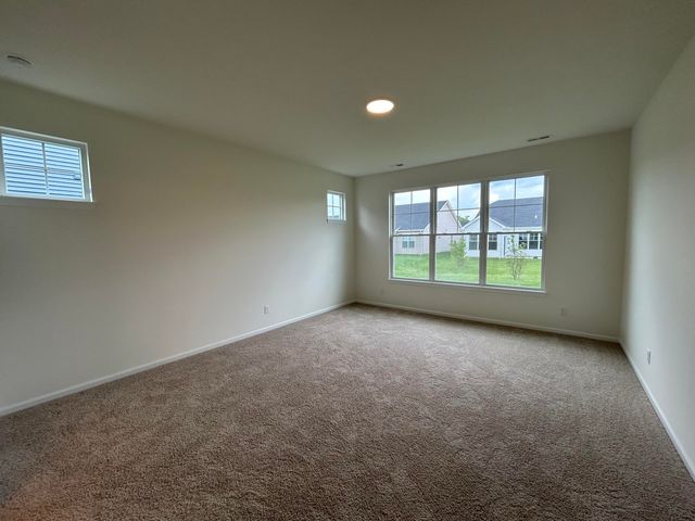 3203 Viridian Way, Valparaiso, IN 46385