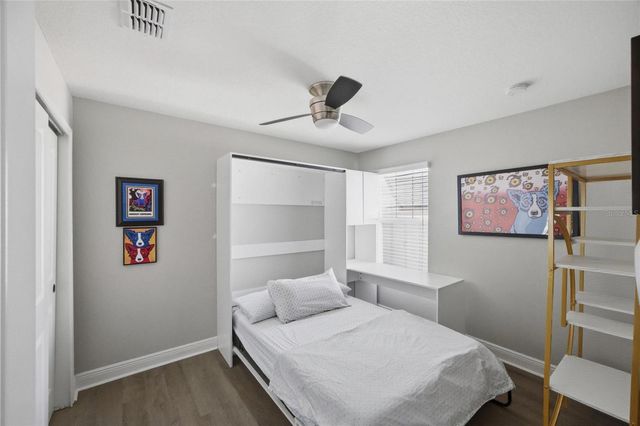 2013 SUNSET WIND LOOP, Oldsmar, FL 34677
