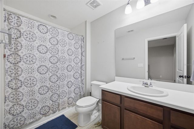 2013 SUNSET WIND LOOP, Oldsmar, FL 34677