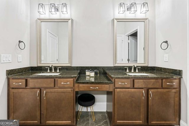 542 Bray Street, Woodstock, GA 30188