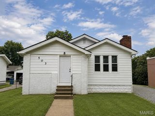 503 Leslie Avenue, Wood River, IL 62095