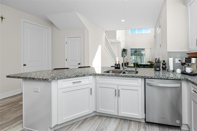 1527 CALDERA COURT, Clearwater, FL 33756