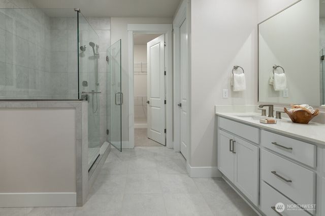 685 Barquist Lane N, Enumclaw, WA 98022