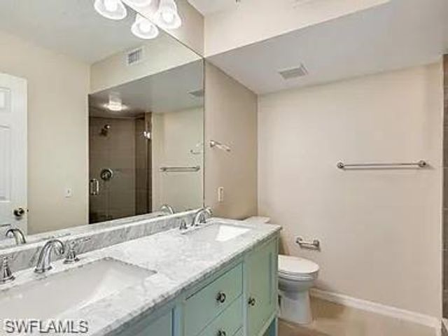 109 Wading Bird CIR # V102, Naples, FL 34110
