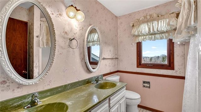 518 E Chippewa Street, Cadott, WI 54727