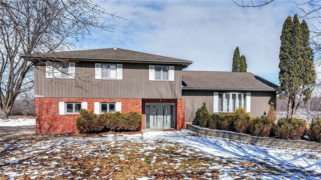 518 E Chippewa Street, Cadott, WI 54727