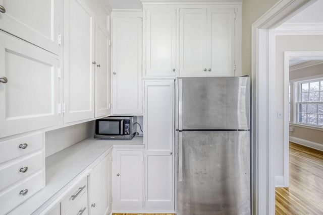 2615 Park Avenue 307, Minneapolis, MN 55407