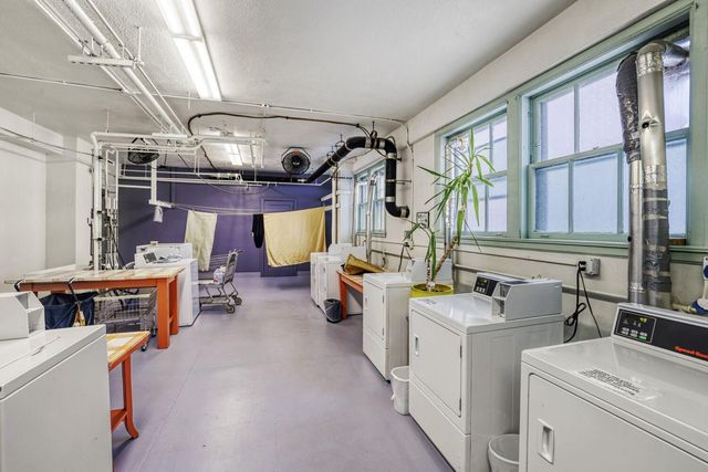 2615 Park Avenue 307, Minneapolis, MN 55407