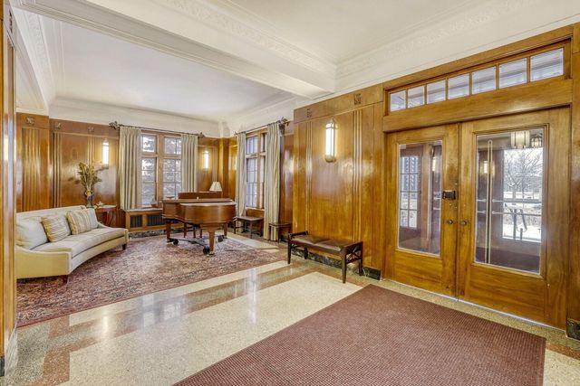 2615 Park Avenue 307, Minneapolis, MN 55407