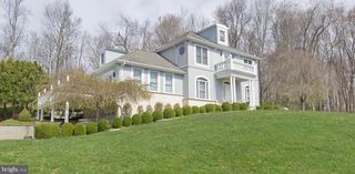 261 HICKORY HEIGHTS, Belington, WV 26250