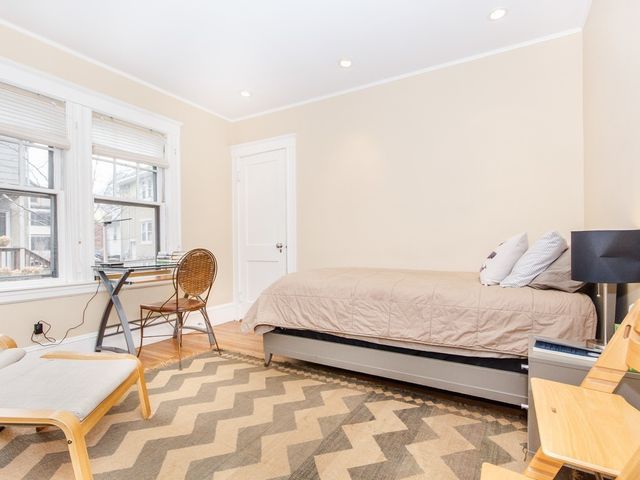 62 Granville Rd 1, Cambridge, MA 02138