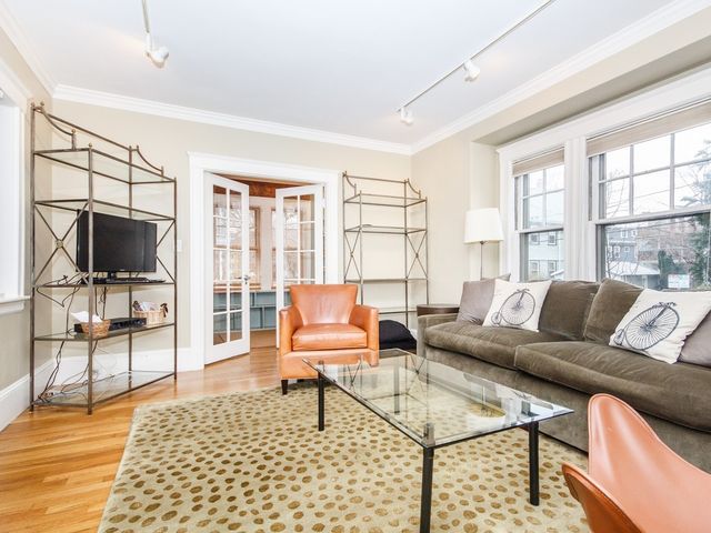 62 Granville Rd 1, Cambridge, MA 02138