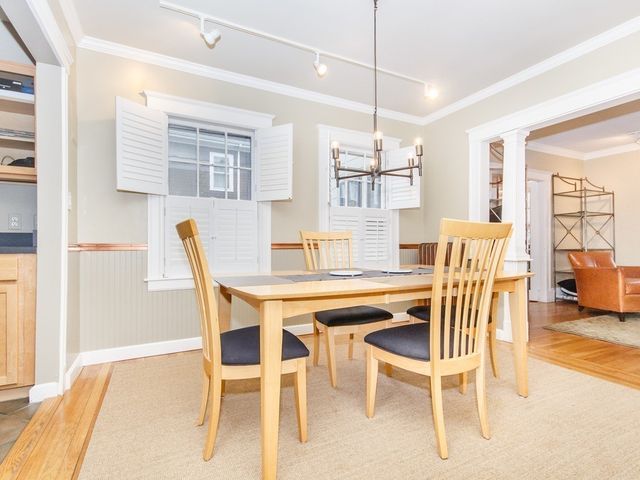 62 Granville Rd 1, Cambridge, MA 02138