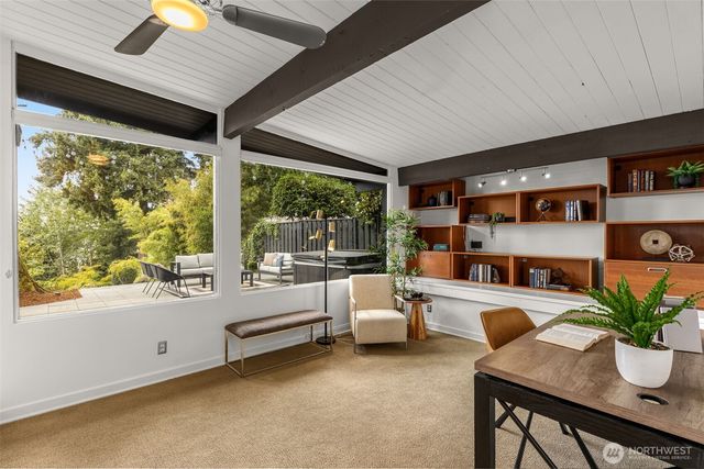 3515 72nd Avenue SE, Mercer Island, WA 98040