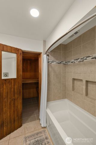 3515 72nd Avenue SE, Mercer Island, WA 98040