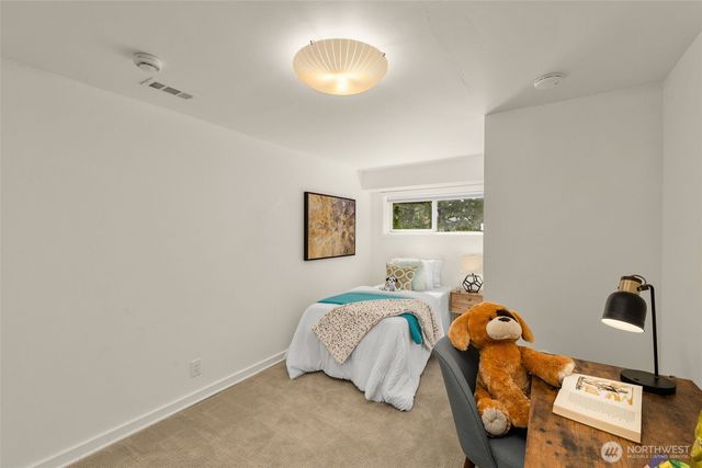 3515 72nd Avenue SE, Mercer Island, WA 98040