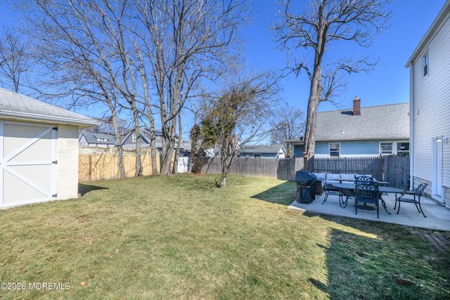 12 E Westside Avenue, Red Bank, NJ 07701