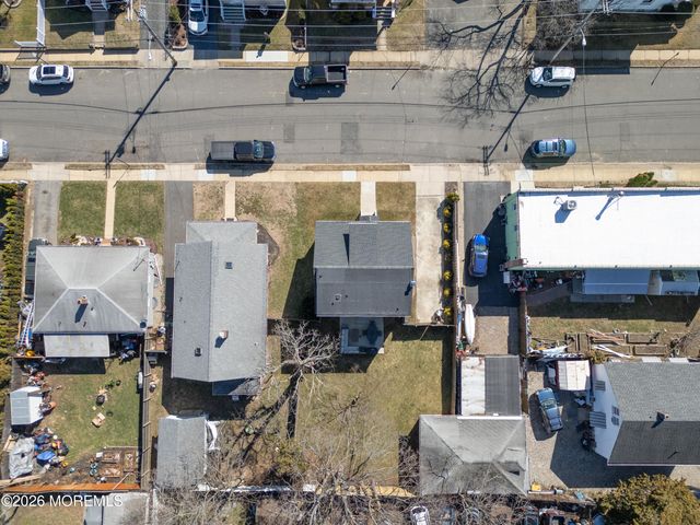 12 E Westside Avenue, Red Bank, NJ 07701