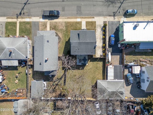 12 E Westside Avenue, Red Bank, NJ 07701