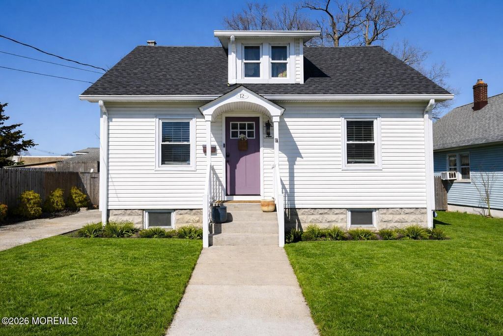 12 E Westside Avenue, Red Bank, NJ 07701