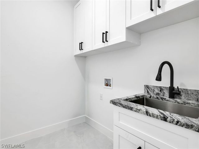 808 Willard AVE, Lehigh Acres, FL 33972