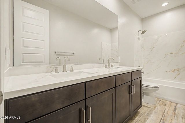 10249 W Adam Avenue, Peoria, AZ 85382