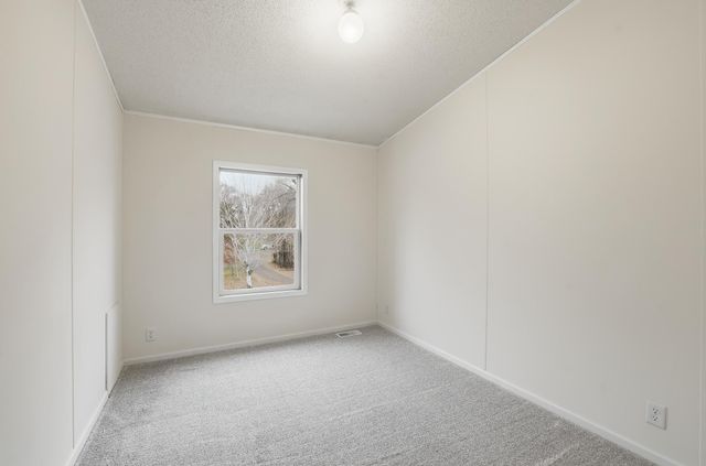 720 Central Avenue S, New Prague, MN 56071