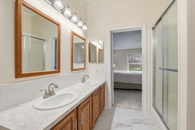 720 Central Avenue S, New Prague, MN 56071