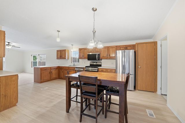 720 Central Avenue S, New Prague, MN 56071