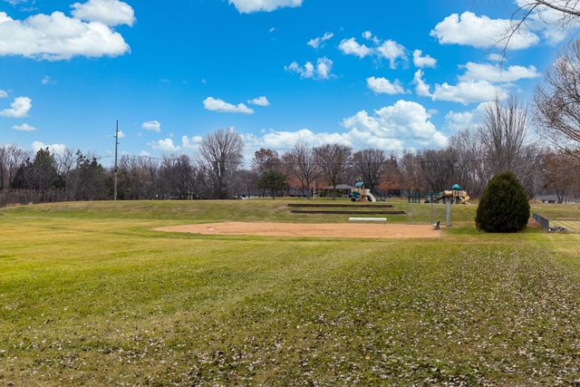 720 Central Avenue S, New Prague, MN 56071