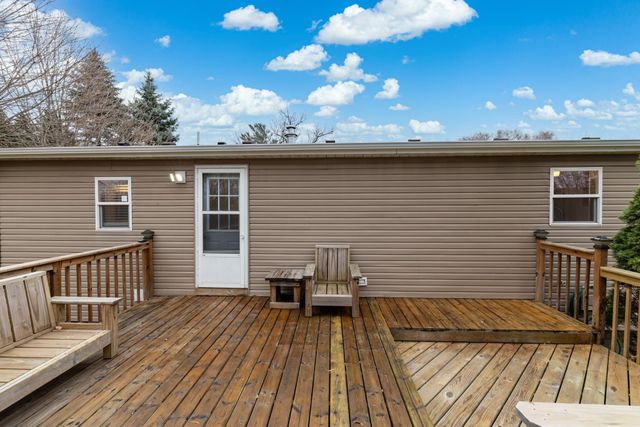 720 Central Avenue S, New Prague, MN 56071