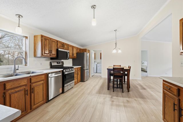 720 Central Avenue S, New Prague, MN 56071