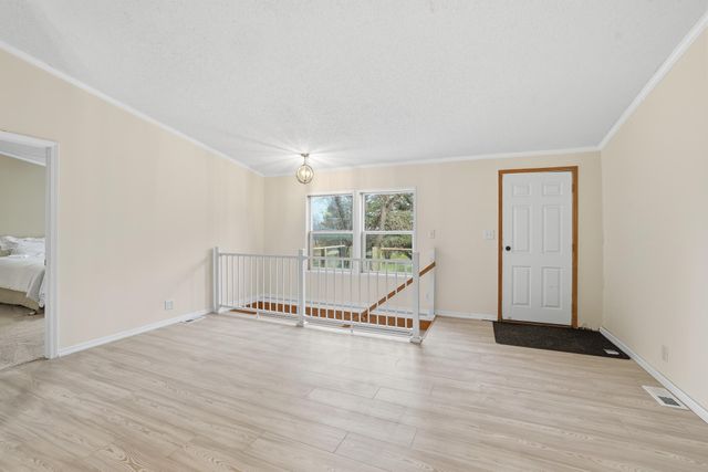 720 Central Avenue S, New Prague, MN 56071