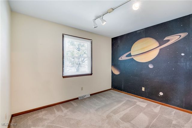 2959 Holyoke Drive, Youngstown, OH 44514