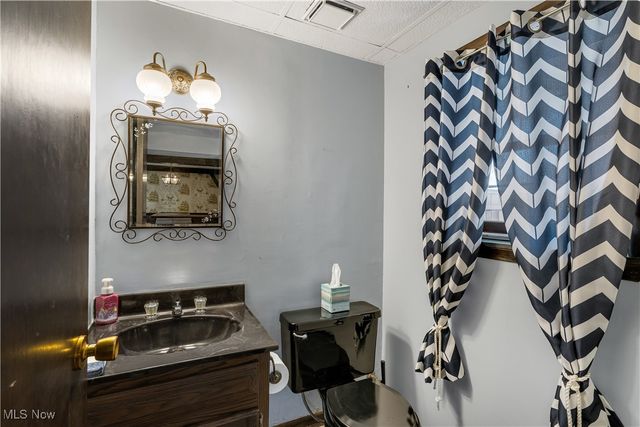 2959 Holyoke Drive, Youngstown, OH 44514