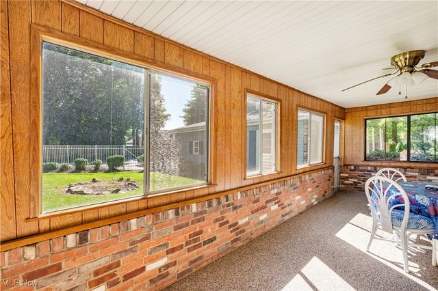 2959 Holyoke Drive, Youngstown, OH 44514