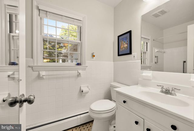 4112 DOWNING ST, Annandale, VA 22003
