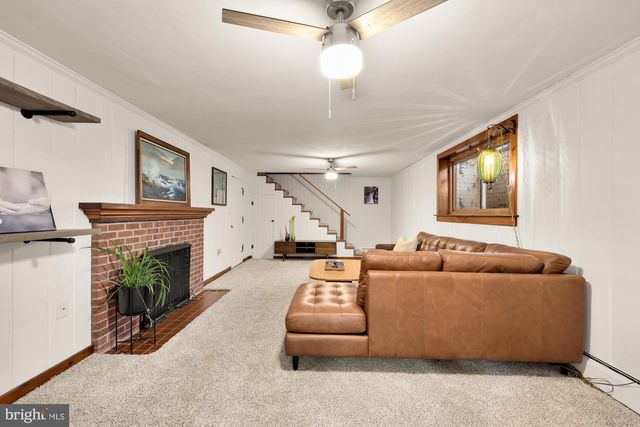 4112 DOWNING ST, Annandale, VA 22003