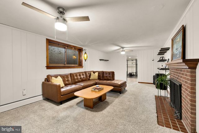 4112 DOWNING ST, Annandale, VA 22003