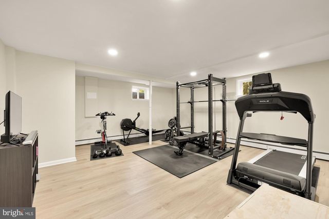 4112 DOWNING ST, Annandale, VA 22003