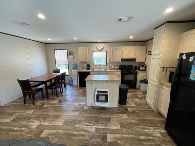 6220 New Mexico Trail, Granbury, TX 76048