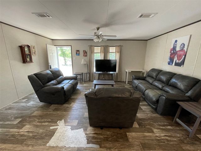6220 New Mexico Trail, Granbury, TX 76048