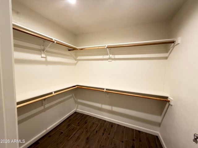 3431 E ACOMA Drive, Phoenix, AZ 85032