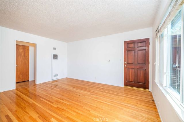 2135 E Florida 7, Long Beach, CA 90814