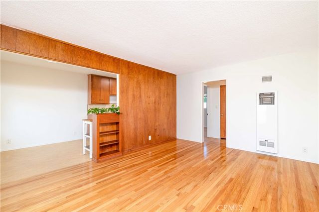 2135 E Florida 7, Long Beach, CA 90814