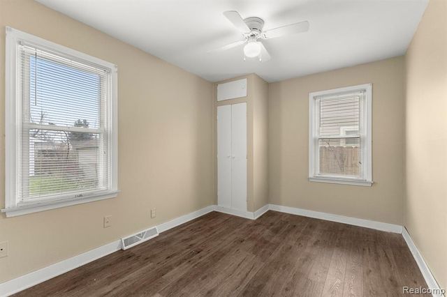 29070 Block Street, Garden City, MI 48135