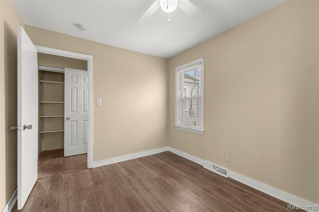 29070 Block Street, Garden City, MI 48135